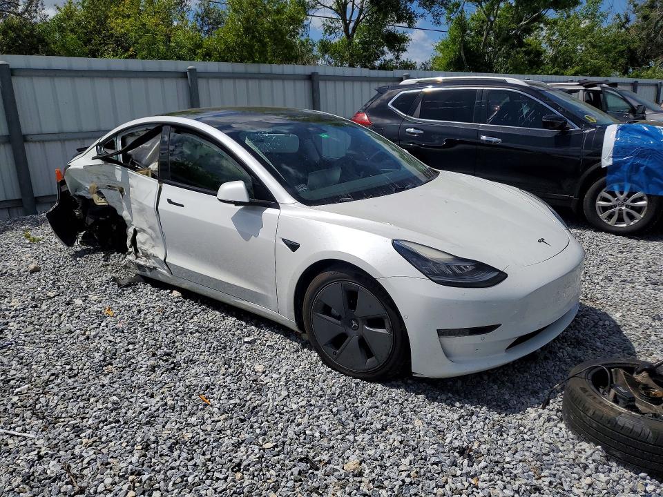 48017456 :رقم المزاد ، 5YJ3E1EA2MF851472 vin ، 2021 Tesla Model 3 مزاد بيع