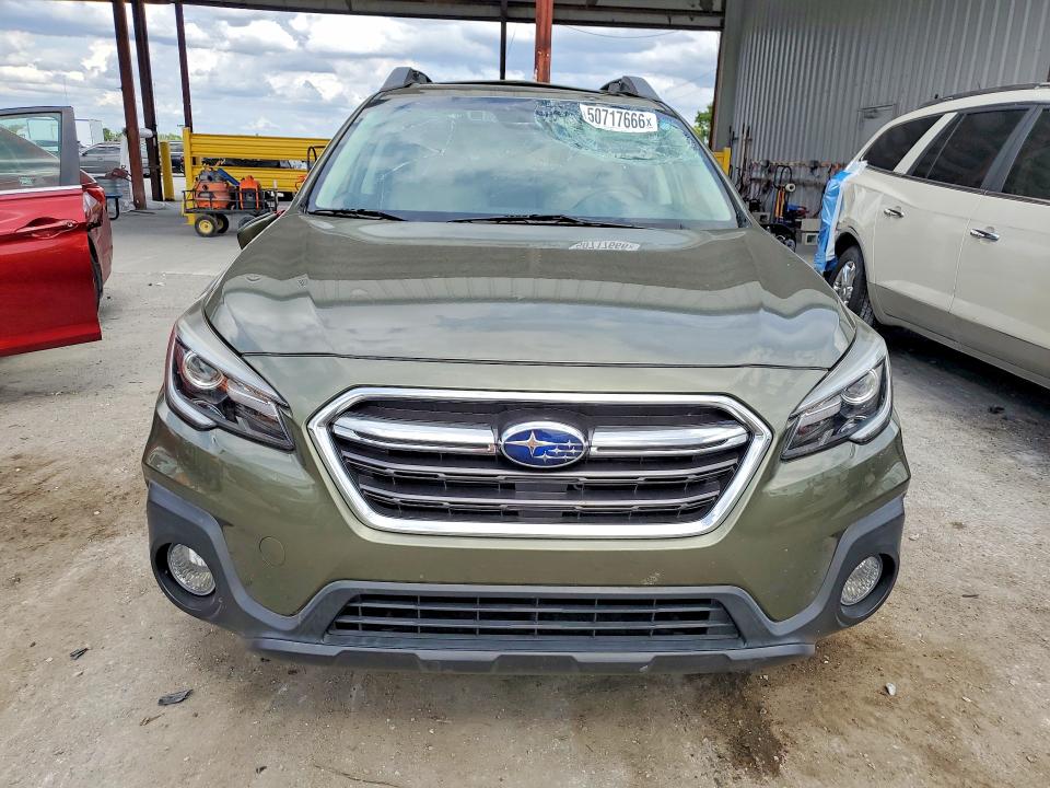 50717666 :رقم المزاد ، 4S4BSENC0J3303021 vin ، 2018 Subaru Outback مزاد بيع