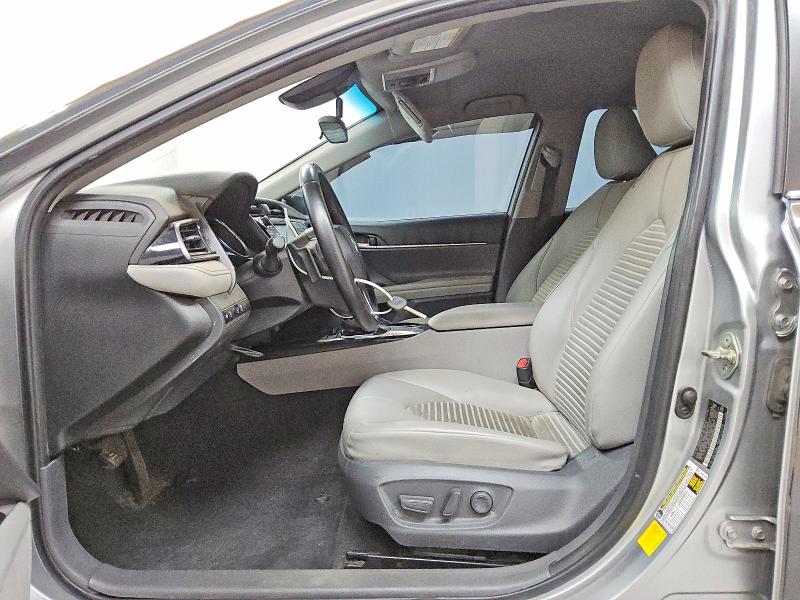 Продаж на аукціоні авто 2019 Toyota Camry, vin: 4T1B11HK6KU842981, номер лоту: 49470616