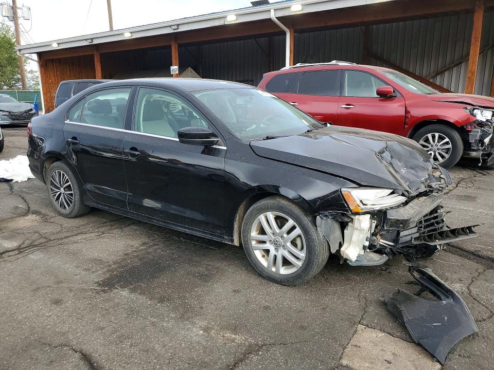 Продажа на аукционе авто 2017 Volkswagen Jetta, vin: 3VW2B7AJ1HM380393, номер лота: 49811136