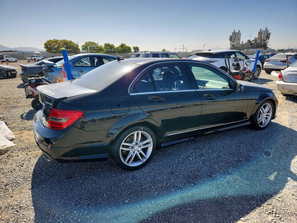 Aukcja sprzedaży 2013 Mercedes-benz C, vin: WDDGF8AB5DR240860, numer aukcji: 51570246