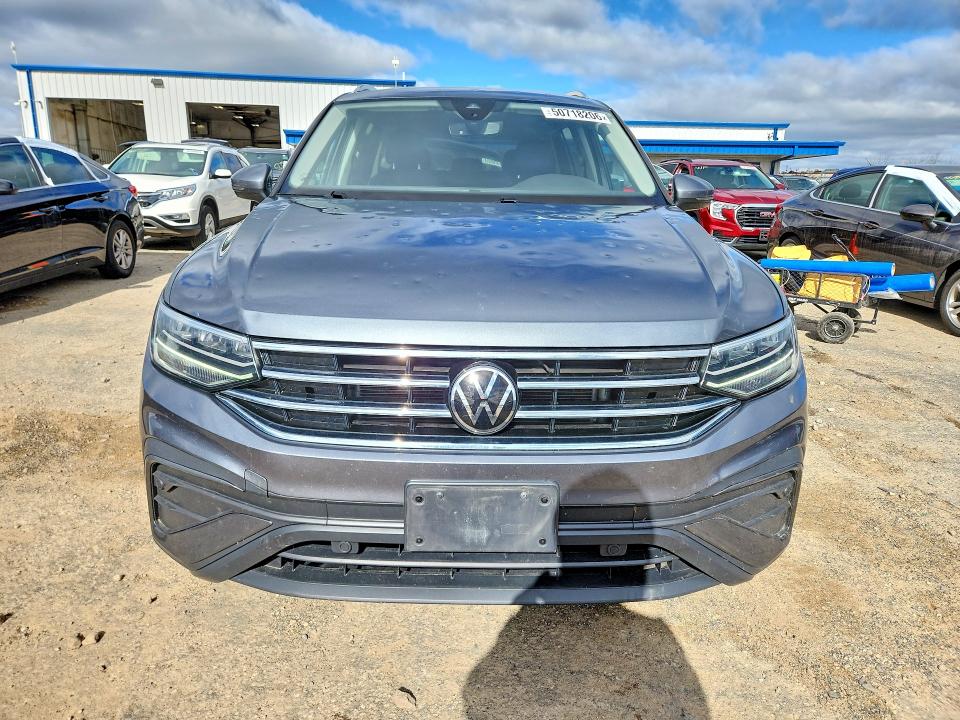 50718206 :رقم المزاد ، 3VV2B7AX6PM032631 vin ، 2023 Volkswagen Tiguan مزاد بيع