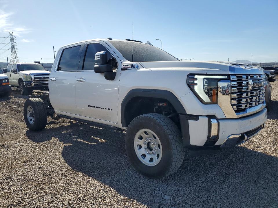 45829876 :رقم المزاد ، 1GT49WEY4RF325611 vin ، 2024 Gmc Sierra مزاد بيع