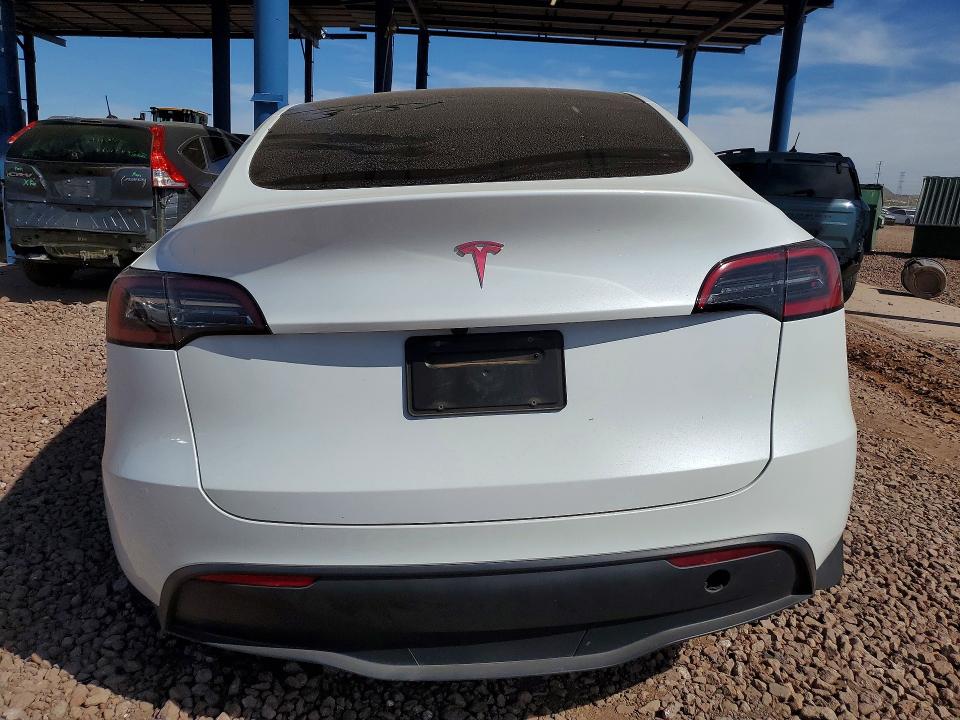 Продажа на аукционе авто 2024 Tesla Model Y, vin: 7SAYGAEE5RF064237, номер лота: 48105326