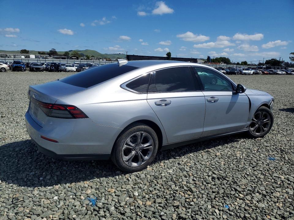 Продажа на аукционе авто 2023 Honda Accord, vin: 1HGCY1F34PA018729, номер лота: 49942256