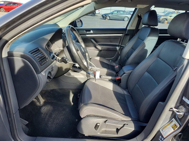 Продажа на аукционе авто 2008 Volkswagen Jetta, vin: 3VWRM81K58M077737, номер лота: 49016136
