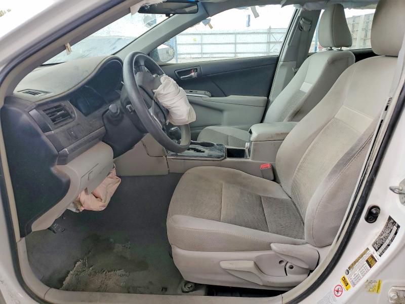 2014 Toyota Camry Hybrid მანქანა იყიდება აუქციონზე, vin: 4T1BD1FKXEU122615, აუქციონის ნომერი: 48415456