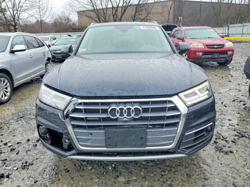 47960096 :رقم المزاد ، WA1CNBFY1K2053671 vin ، 2019 Audi Q5 مزاد بيع