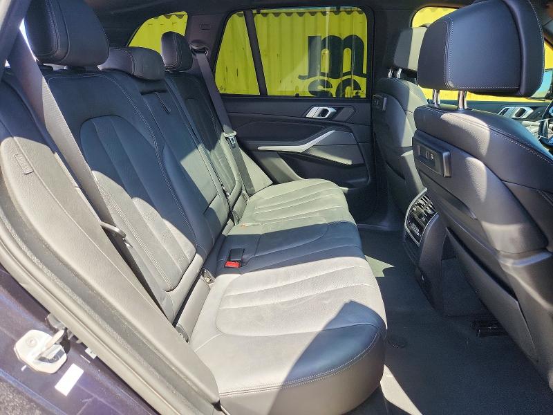 50309506 :رقم المزاد ، 5UXJU2C58KLN67908 vin ، 2019 Bmw X5 مزاد بيع
