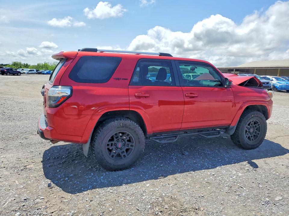 51641286 :رقم المزاد ، JTEBU5JR0H5414607 vin ، 2017 Toyota 4runner مزاد بيع