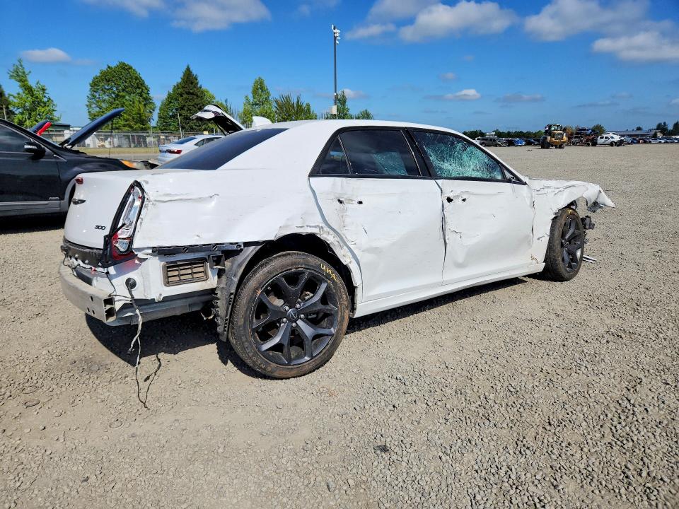 Продажа на аукционе авто 2022 Chrysler 300, vin: 2C3CCADG9NH131128, номер лота: 51353706