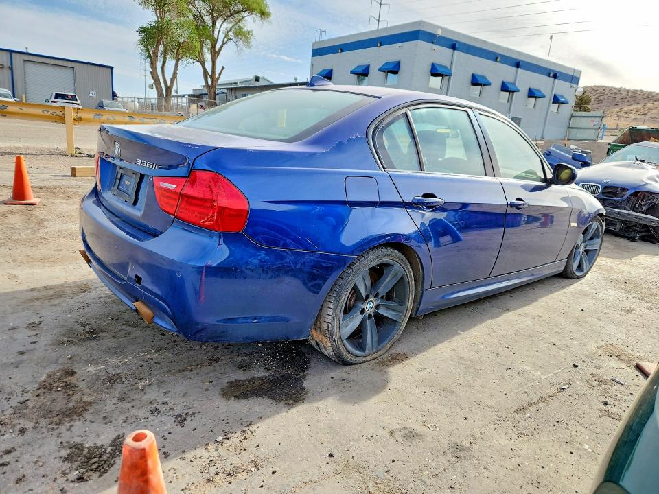 2011 Bmw 335 მანქანა იყიდება აუქციონზე, vin: WBAPM5C56BE578694, აუქციონის ნომერი: 51795976
