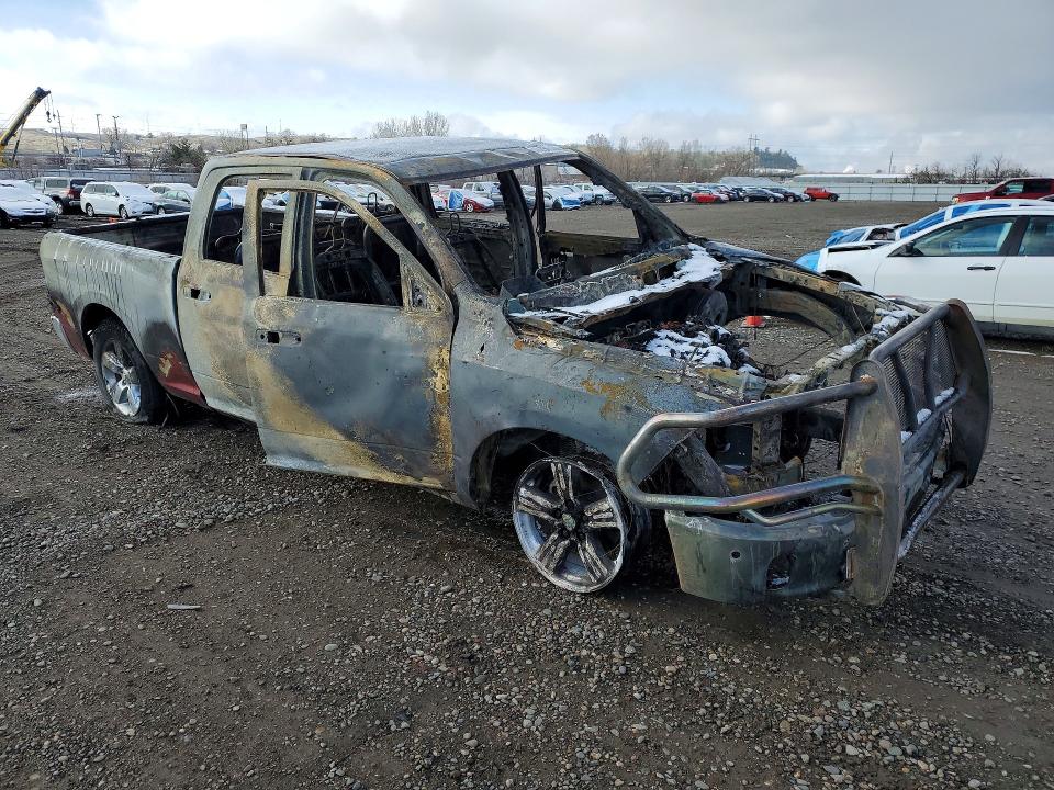 48292176 :رقم المزاد ، 1C6RR7TM0FS724215 vin ، 2015 Ram 1500 مزاد بيع