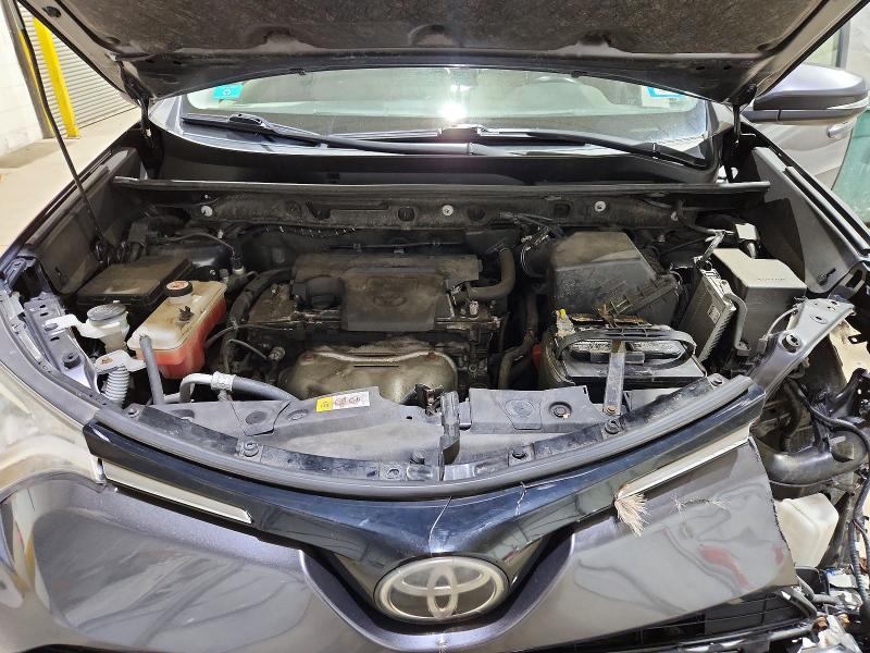 Продажа на аукционе авто 2017 Toyota Rav4, vin: JTMRFREV5HJ126570, номер лота: 51180736
