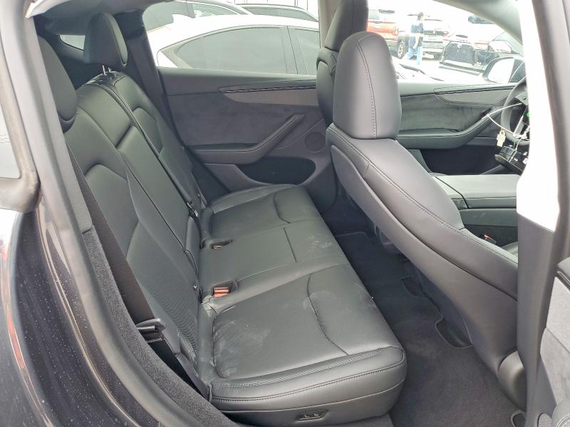 49613826 :رقم المزاد ، 7SAYGDED1TF537387 vin ، 2026 Tesla Model Y مزاد بيع