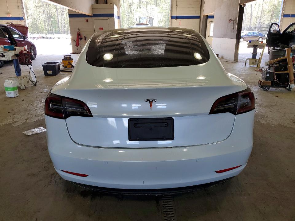 48515946 :رقم المزاد ، 5YJ3E1EA6MF092812 vin ، 2021 Tesla Model 3 مزاد بيع