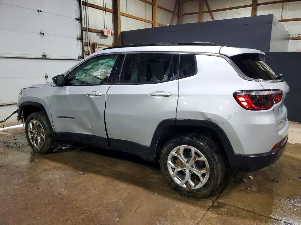 2024 Jeep Compass მანქანა იყიდება აუქციონზე, vin: 3C4NJDBN3RT117803, აუქციონის ნომერი: 52061446