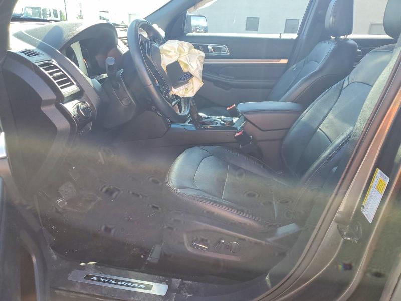 52067956 :رقم المزاد ، 1FM5K8GT9JGA80241 vin ، 2018 Ford Explorer مزاد بيع