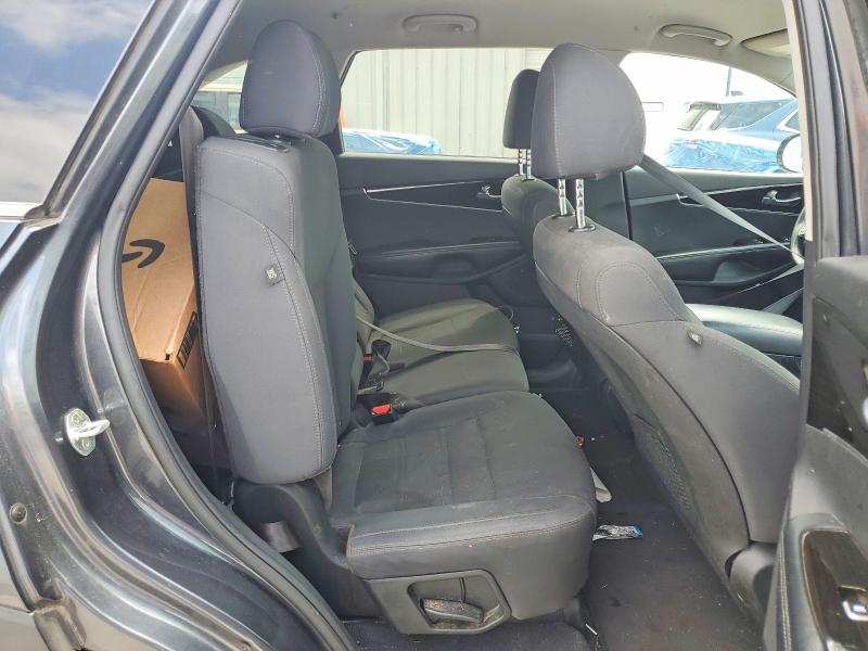 51495776 :رقم المزاد ، 5XYPG4A5XLG631817 vin ، 2020 Kia Sorento مزاد بيع