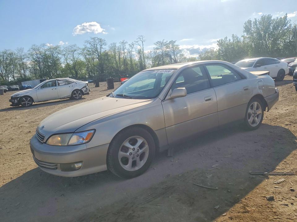2001 Lexus Es მანქანა იყიდება აუქციონზე, vin: JT8BF28G415104160, აუქციონის ნომერი: 50578496