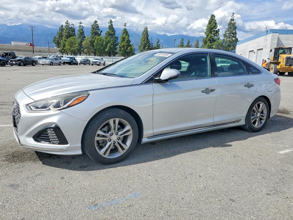49510056 :رقم المزاد ، 5NPE34AF5JH596590 vin ، 2018 Hyundai Sonata مزاد بيع
