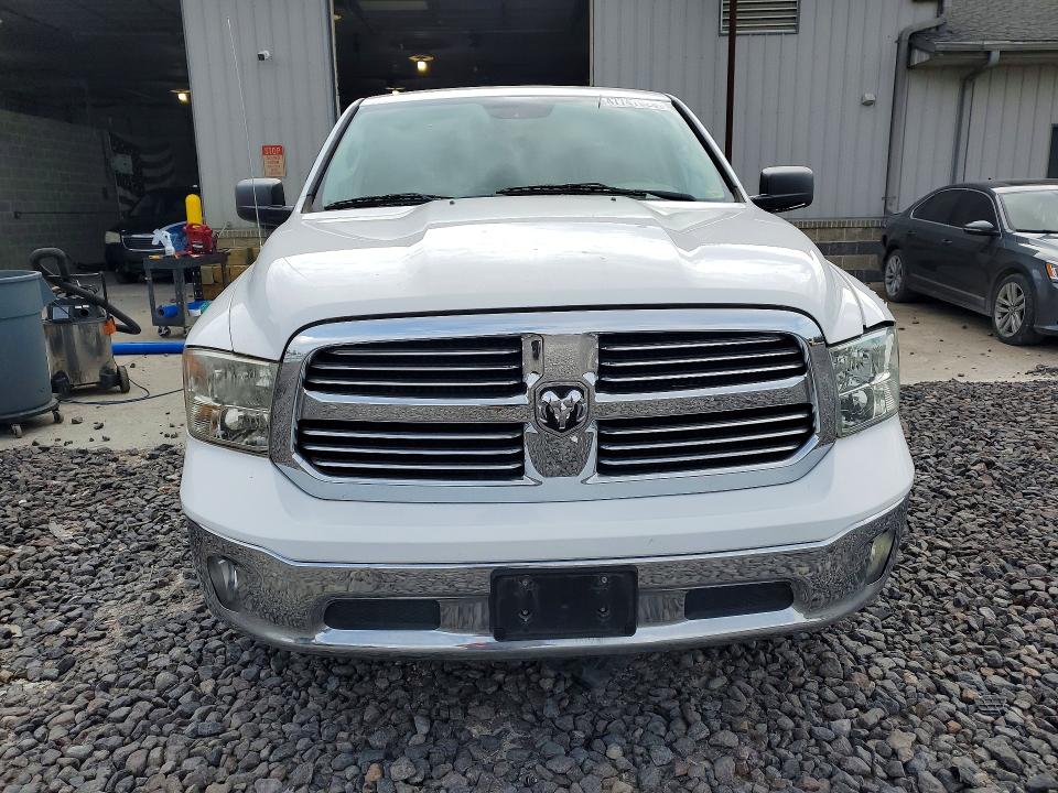 47747626 :رقم المزاد ، 1C6RR7TT2HS616429 vin ، 2017 Ram 1500 مزاد بيع