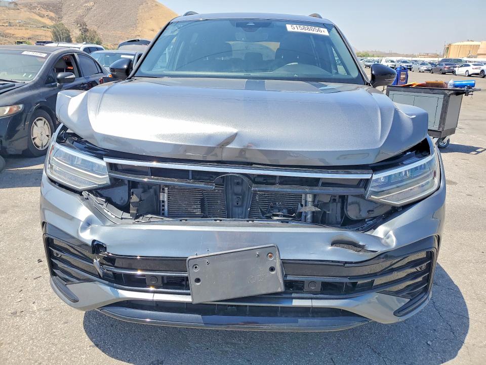 51588056 :رقم المزاد ، 3VVCB7AX1PM056551 vin ، 2023 Volkswagen Tiguan مزاد بيع