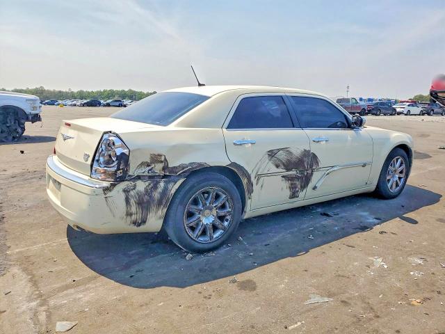 Auction sale of the 2008 Chrysler 300c, vin: 2C3KA63H38H105251, lot number: 50057856