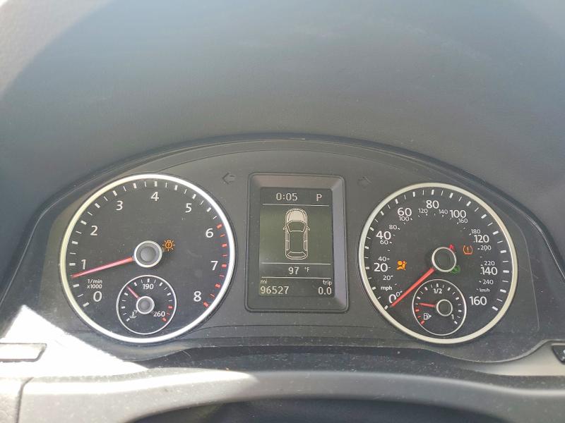 2018 Volkswagen Tiguan Limited მანქანა იყიდება აუქციონზე, vin: WVGBV7AX6JK000164, აუქციონის ნომერი: 50324146
