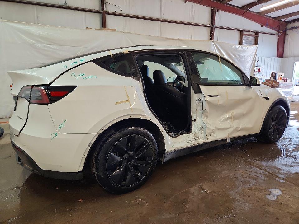 Продажа на аукционе авто 2024 Tesla Model Y, vin: 7SAYGDEEXRA307412, номер лота: 48917596