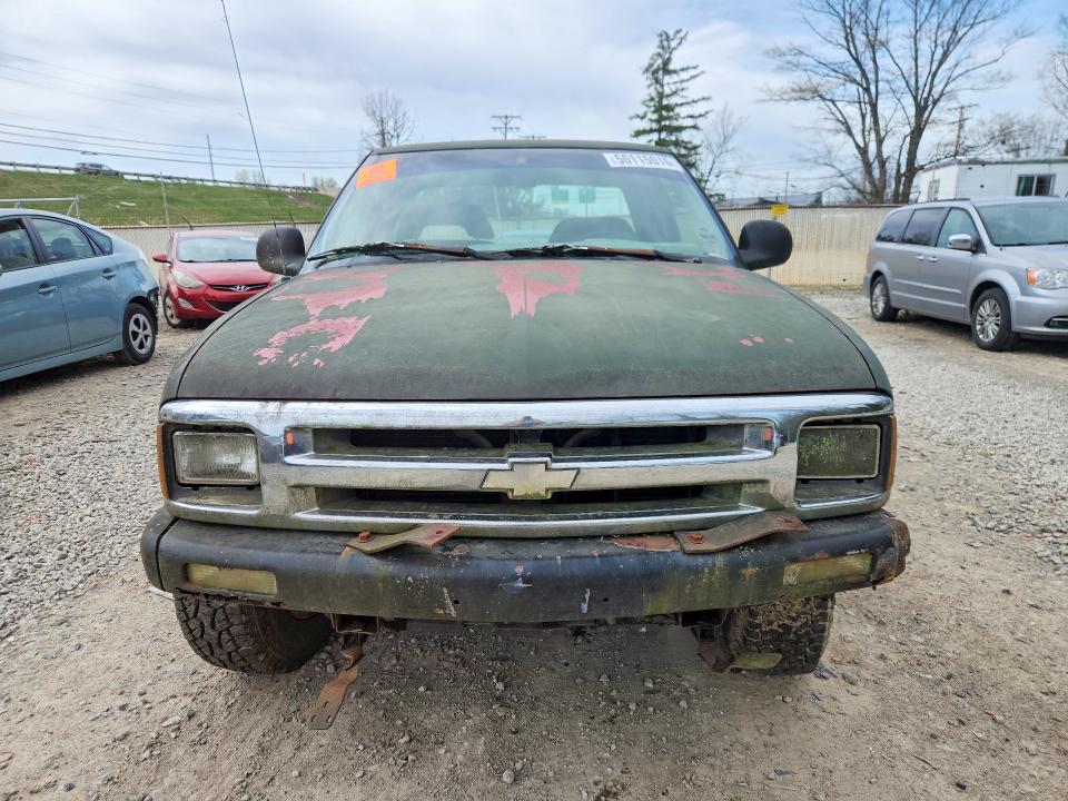 1996 Chevrolet S Truck მანქანა იყიდება აუქციონზე, vin: 1GCCT19W1TK186755, აუქციონის ნომერი: 54616106