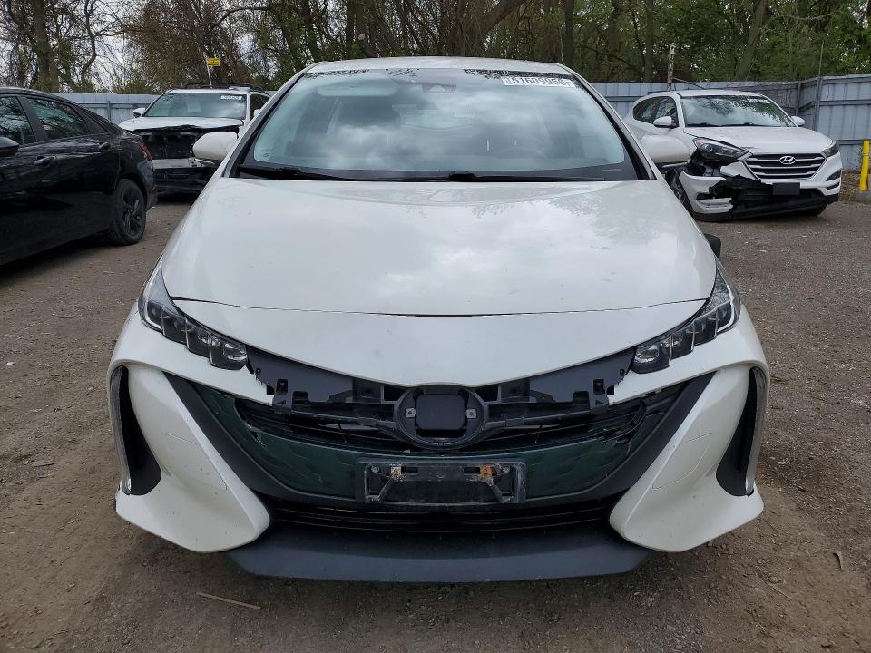 Продаж на аукціоні авто 2018 Toyota Prius Prime, vin: JTDKARFP7J3090956, номер лоту: 51609966