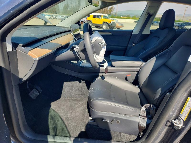 49315776 :رقم المزاد ، 7SAYGDEE0RA217198 vin ، 2024 Tesla Model Y مزاد بيع
