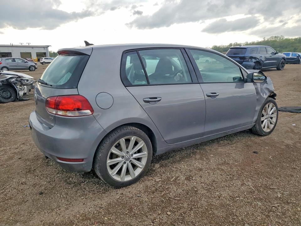 2012 Volkswagen Golf მანქანა იყიდება აუქციონზე, vin: WVWNM7AJ0CW326604, აუქციონის ნომერი: 51033726