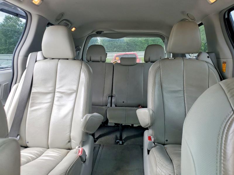 51823226 :رقم المزاد ، 5TDDK3DC5ES082281 vin ، 2014 Toyota Sienna مزاد بيع