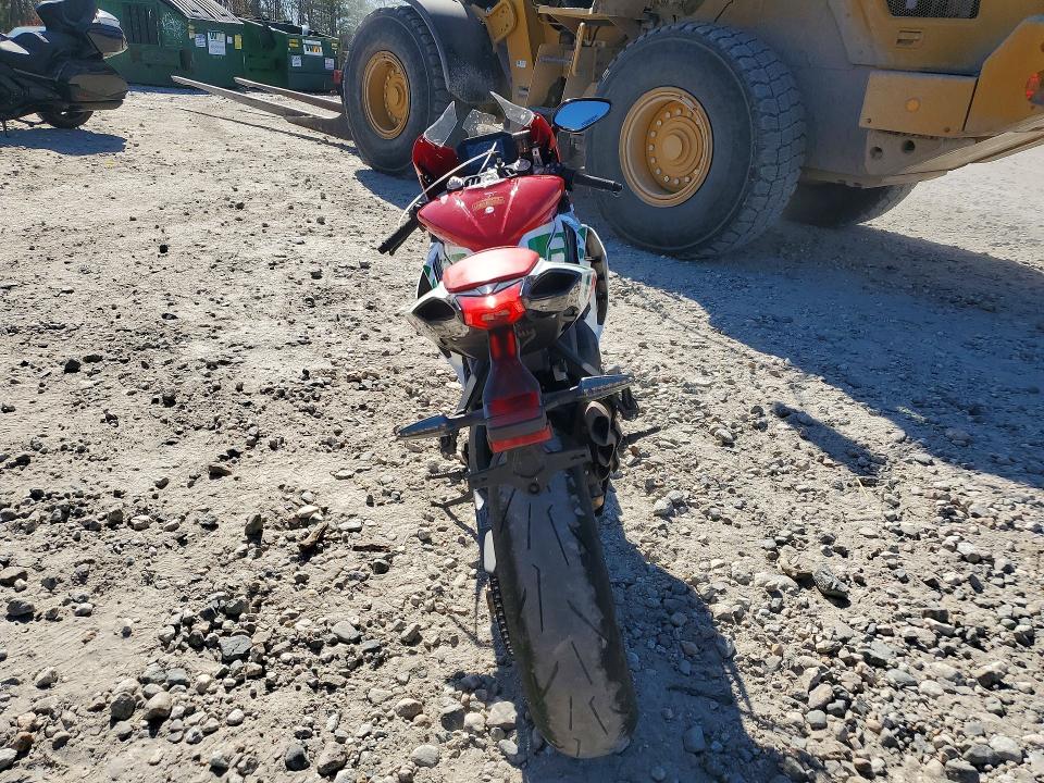 Продаж на аукціоні авто 2025 M. V. Agusta F3, vin: ZCGDNXEC7SV003499, номер лоту: 51726016