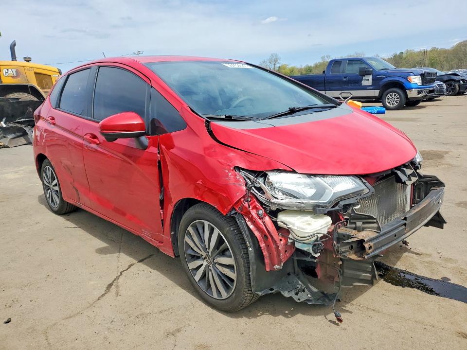 Продаж на аукціоні авто 2015 Honda Fit, vin: 3HGGK5H80FM702875, номер лоту: 50452686