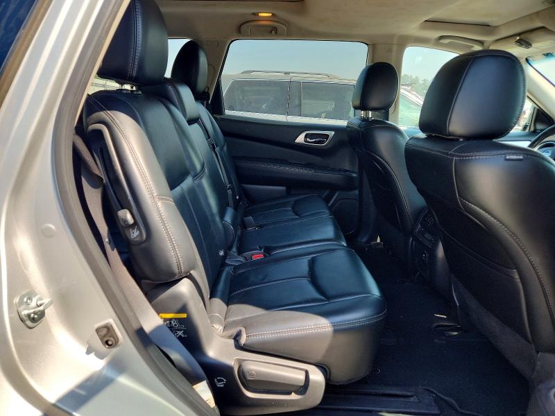 Продажа на аукционе авто 2017 Nissan Pathfinder, vin: 5N1DR2MN3HC611896, номер лота: 50954846
