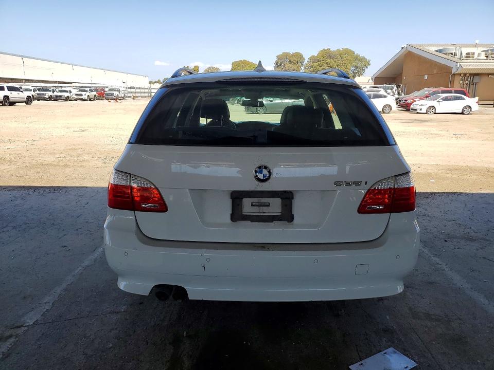 Продажа на аукционе авто 2010 Bmw 535, vin: WBAPT7C54AC237738, номер лота: 51812326