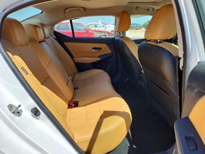 49919086 :رقم المزاد ، 3N1AB8CV1NY276143 vin ، 2022 Nissan Sentra مزاد بيع