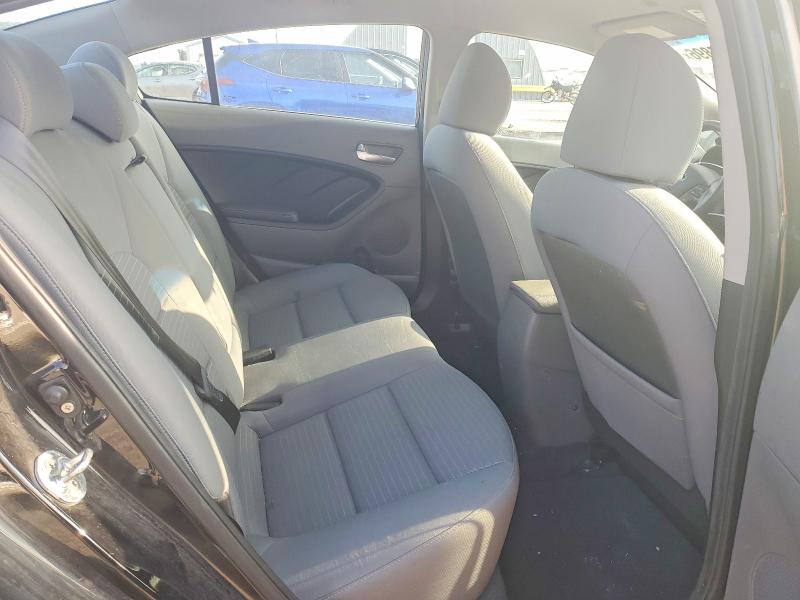 51466896 :رقم المزاد ، 3KPFL4A72HE012271 vin ، 2017 Kia Forte مزاد بيع