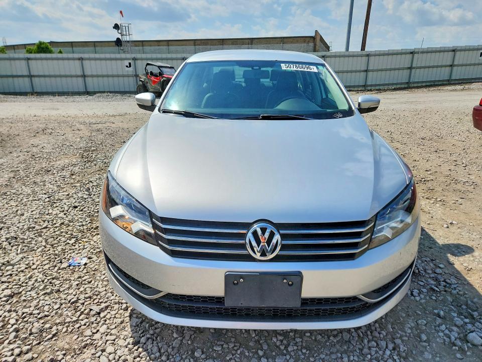 50786696 :رقم المزاد ، 1VWAT7A3XFC009161 vin ، 2015 Volkswagen Passat مزاد بيع