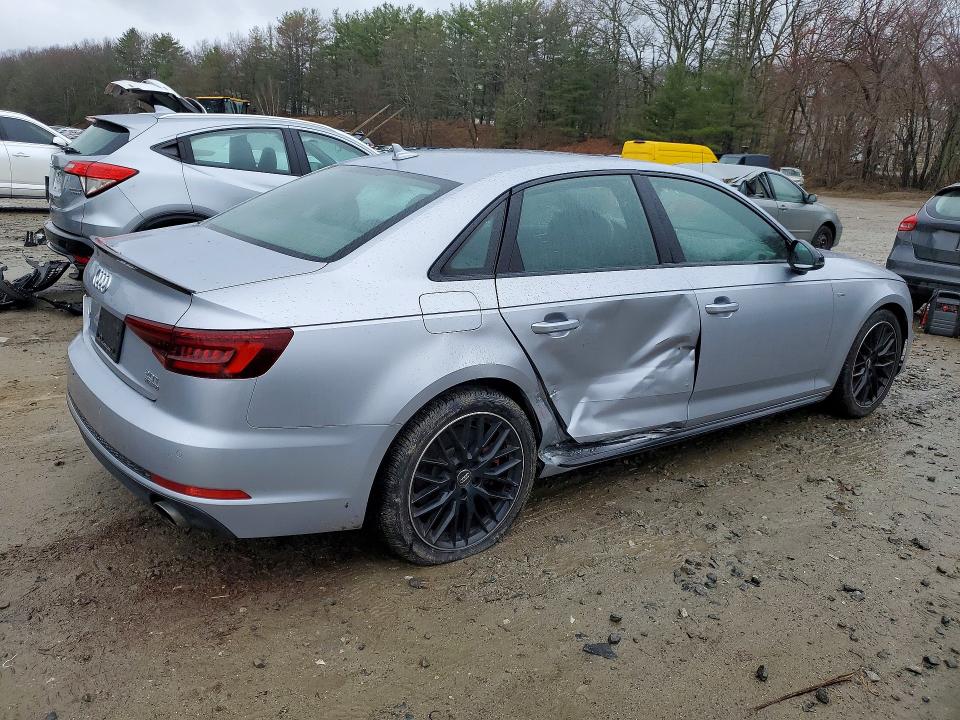 Продажа на аукционе авто 2018 Audi A4, vin: WAUENAF48JA063380, номер лота: 77404175