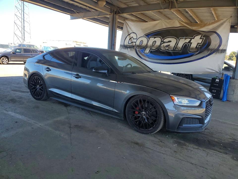 48868556 :رقم المزاد ، WAUB4CF54KA099997 vin ، 2019 Audi S5 مزاد بيع