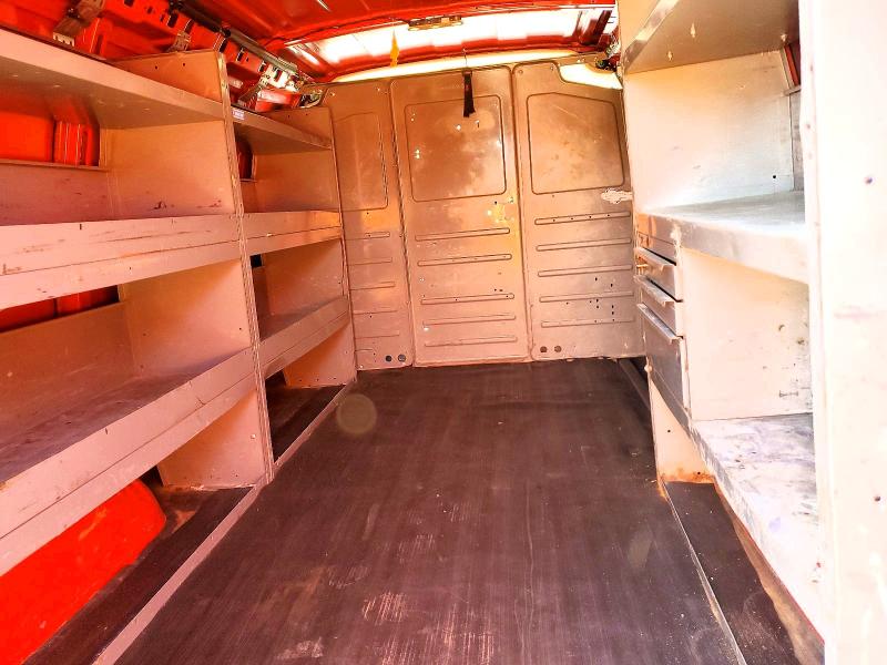 51189276 :رقم المزاد ، 1GCWGAFP0J1239950 vin ، 2018 Chev Express G2500 مزاد بيع