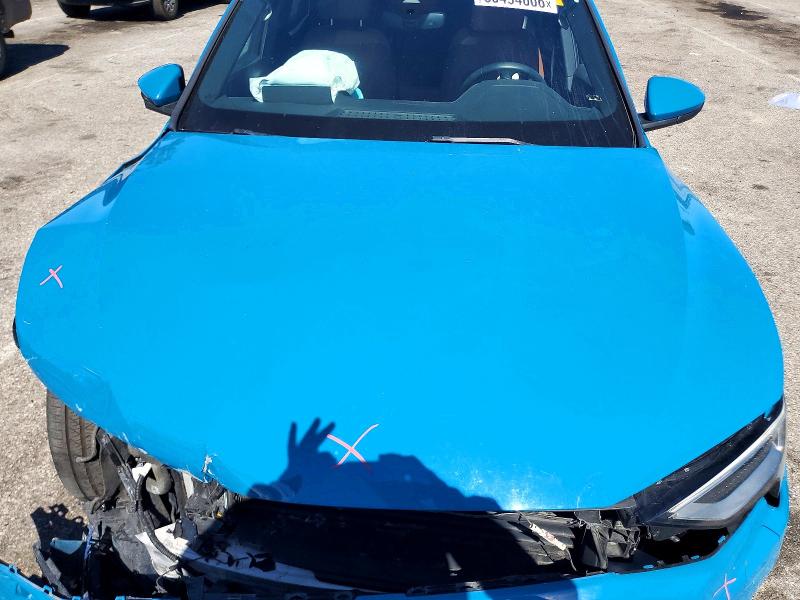 Продажа на аукционе авто 2019 Audi E-tron, vin: WA1LAAGE9KB011727, номер лота: 50494606