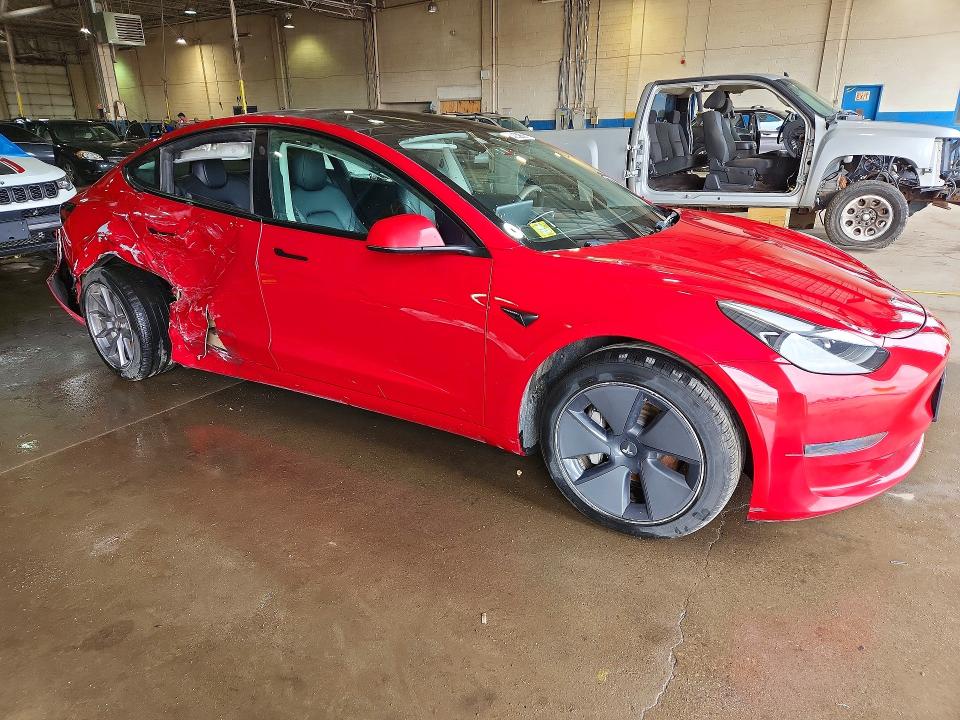 Продажа на аукционе авто 2023 Tesla Model 3, vin: 5YJ3E1EA3PF449982, номер лота: 49647526