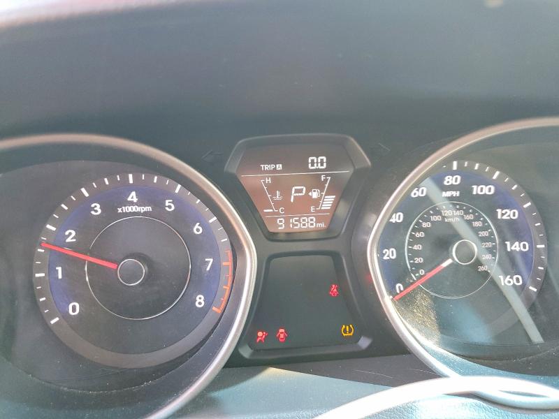 49053416 :رقم المزاد ، 5NPDH4AEXFH572541 vin ، 2015 Hyundai Elantra مزاد بيع