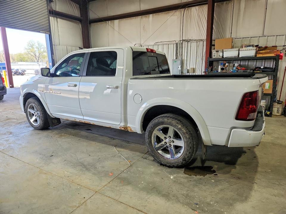 52080186 :رقم المزاد ، 1D7RV1CT4BS560038 vin ، 2011 Dodge Ram 1500 مزاد بيع