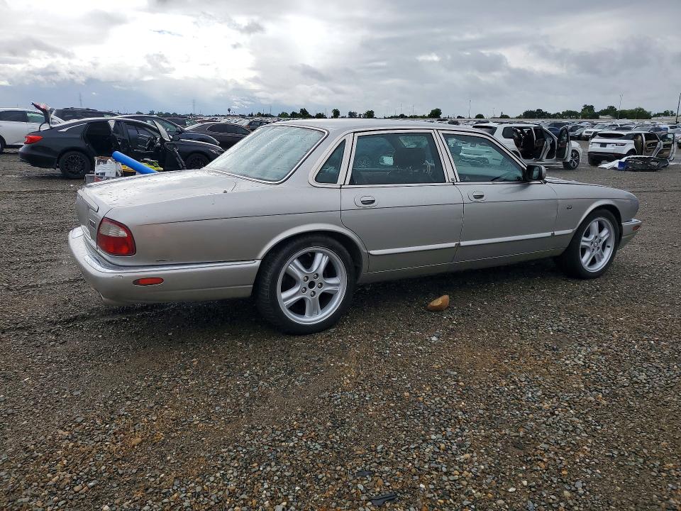 Продажа на аукционе авто 1999 Jaguar Xjr, vin: SAJPX1847XC854663, номер лота: 51010286